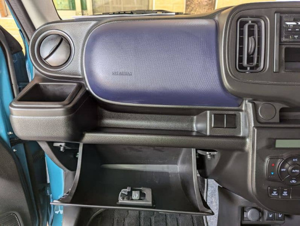suzuki-alto-2023-big-10