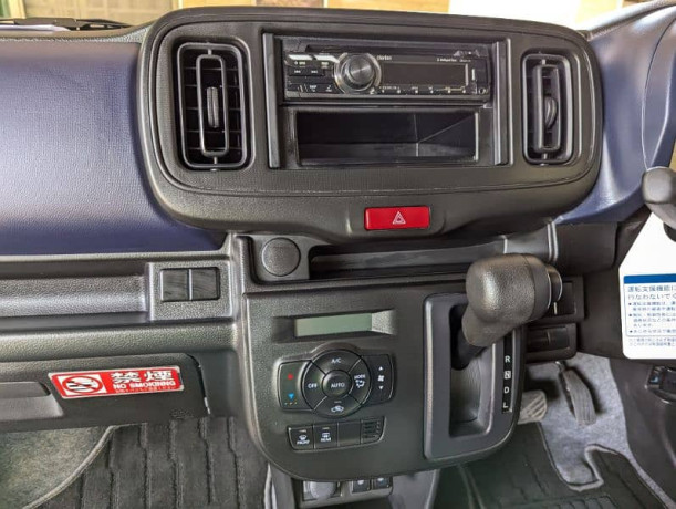 suzuki-alto-2023-big-9