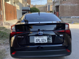 toyota-prius