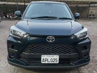 toyota-raize