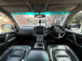 toyota-land-cruiser-2010-small-6