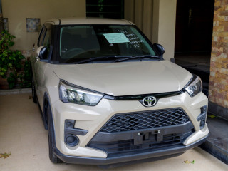 toyota-raize-g