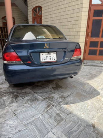 mitsubishi-lancer-gl-13-big-7