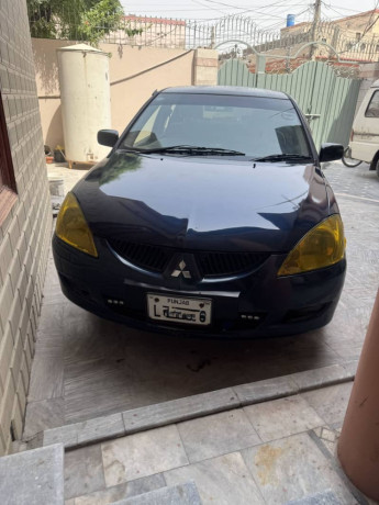 mitsubishi-lancer-gl-13-big-13