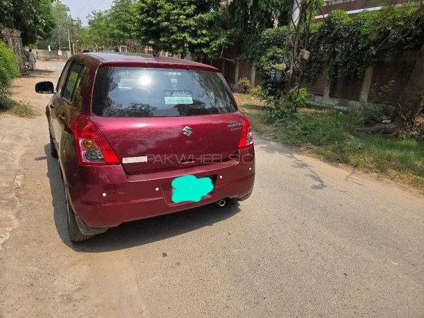 suzuki-swift-dlx-13-2013-big-3