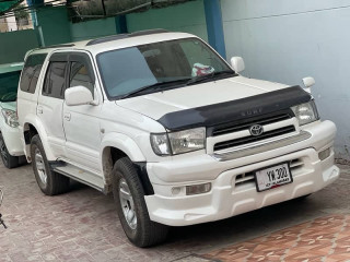 toyota-surf-1998