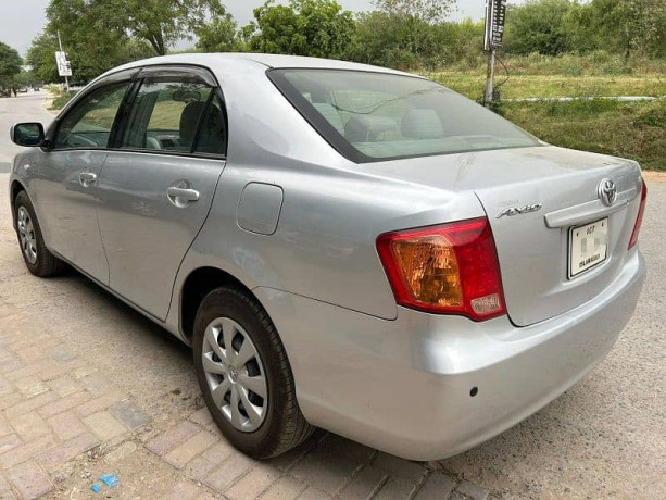 toyota-corolla-axio-20072013-big-4