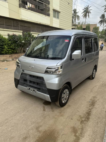 daihatsu-hijet-2020-half-cruise-same-clipper-every-scrum-wagon-mira-big-3