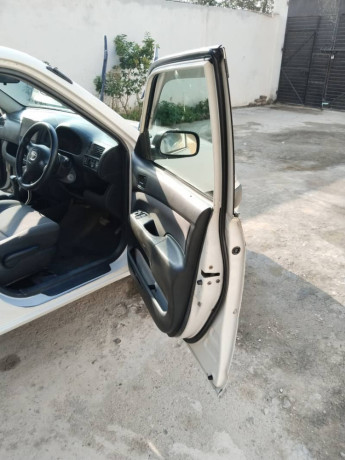 toyota-succeed-2006-model-reg-2012-big-11
