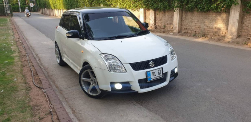 suzuki-swift-2011-big-0