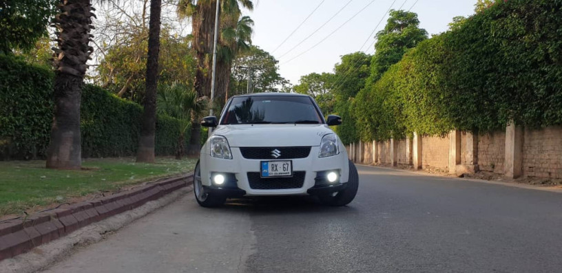 suzuki-swift-2011-big-3