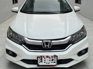 honda-city-15-aspair-model-2021-white-colour-top-of-the-line