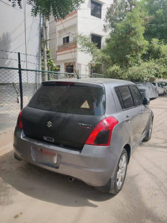 suzuki-swift-13-dlx-navigation-big-3