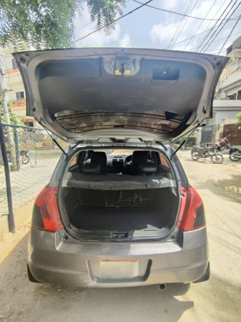 suzuki-swift-13-dlx-navigation-big-6