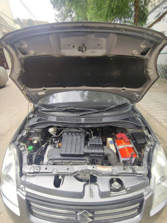 suzuki-swift-13-dlx-navigation-big-8
