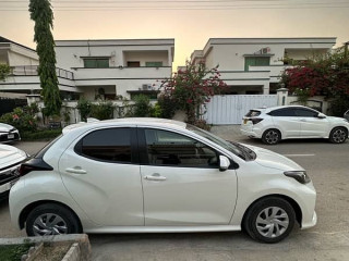 toyota-yaris-2022