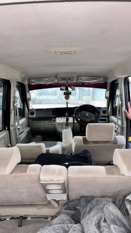 suzuki-every-wagon-2010-big-10