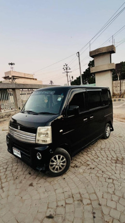 suzuki-every-wagon-2010-big-12