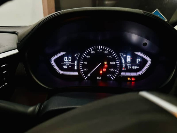 changan-alsvin-lumiere-15-big-2