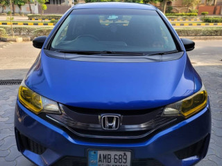 honda-fit-15-hybrid-smart-selection-2014