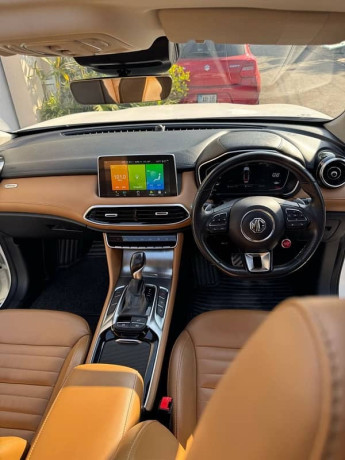 mg-hs-trophy-edition-turbo-total-genuine-big-13
