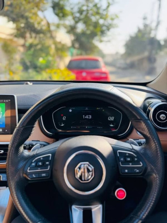 mg-hs-trophy-edition-turbo-total-genuine-big-5