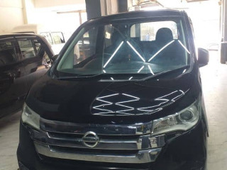 nissan-dayz-highway-star-201418