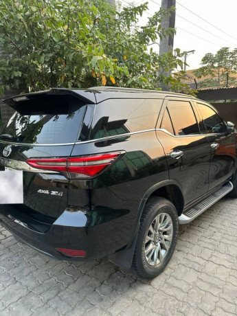 toyota-fortuner-sigma-4-2021-big-2