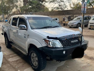 toyota-vigo-hilux-2009-v6