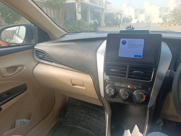 toyota-yaris-2024-big-2