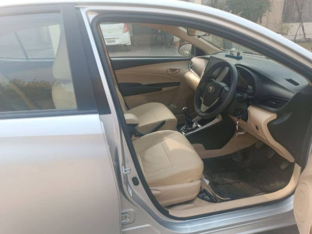 toyota-yaris-2024-big-4