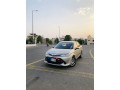toyota-corolla-axio-small-0