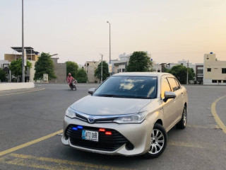 toyota-corolla-axio