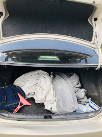 toyota-corolla-axio-big-7