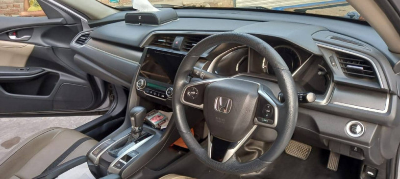 honda-civic-vti-oriel-prosmatec-2021-big-7