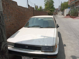 toyota-corolla-1986