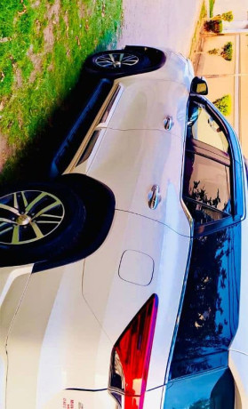 toyota-fortuner-v-2019-big-3