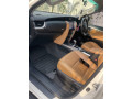 toyota-fortuner-27-v-small-2