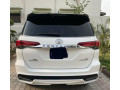 toyota-fortuner-27-v-small-8