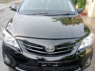 toyota-corolla-gli-2013