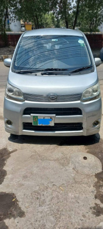 daihatsu-move-2012-big-1