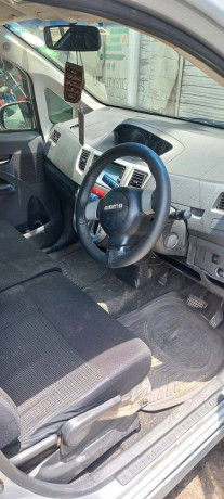 daihatsu-move-2012-big-6