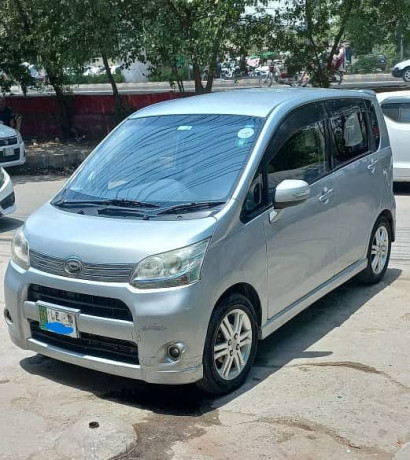 daihatsu-move-2012-big-0