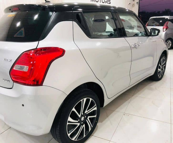 suzuki-swift-2024-big-10