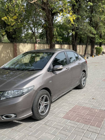 honda-city-13cc-manual-2015-big-3