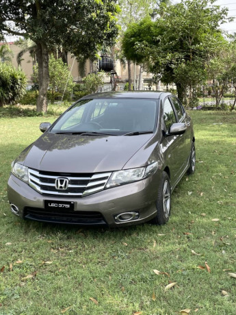 honda-city-13cc-manual-2015-big-0