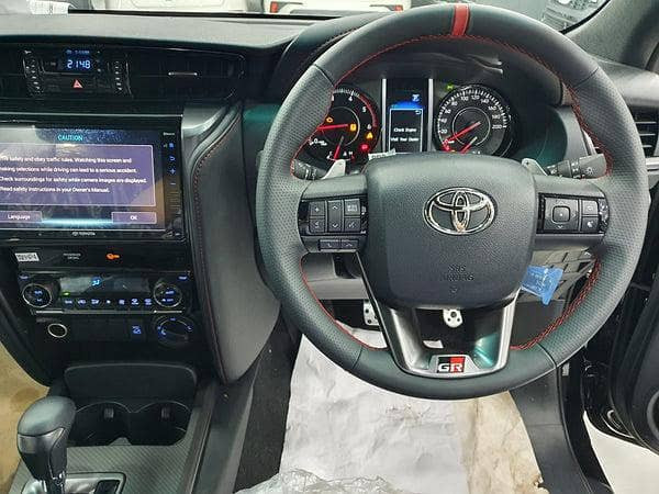 toyota-fortuner-gr-zero-meter-best-option-for-invester-big-9