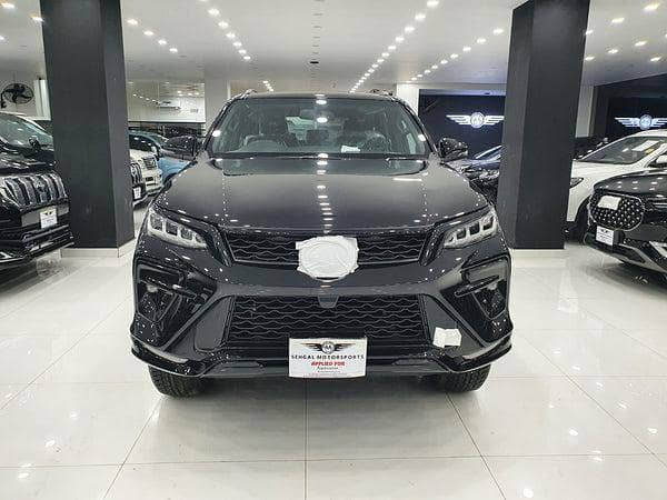 toyota-fortuner-gr-zero-meter-best-option-for-invester-big-0