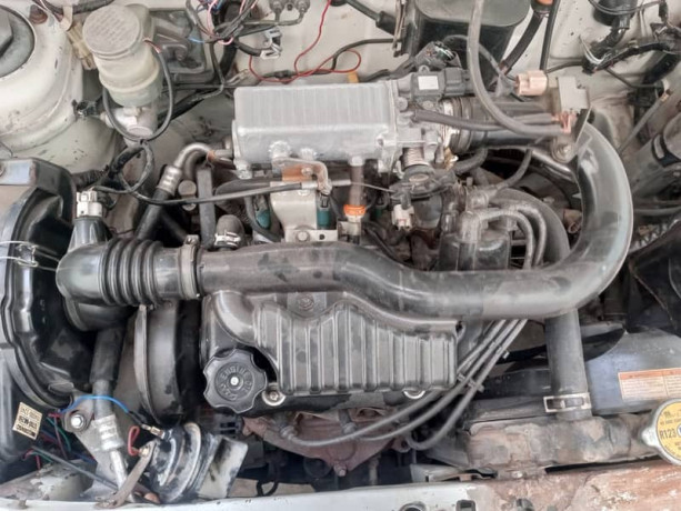 suzuki-mehran-vxr-2013-big-1
