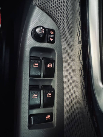 daihatsu-move-20152021-big-12